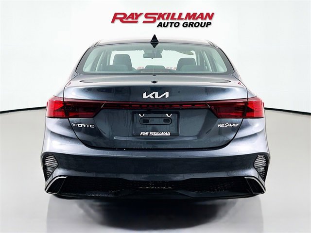 Used 2023 Kia Forte LXS w/ LXS Technology Package image 6