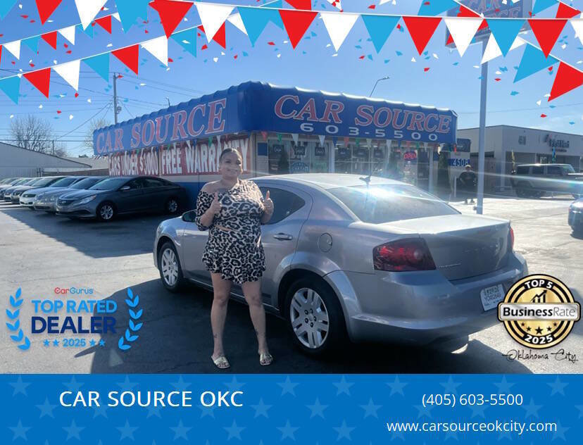 Used 2014 Dodge Avenger SE image 1