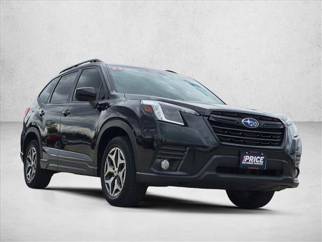 Used 2023 Subaru Forester Premium AWD/4WD image 3