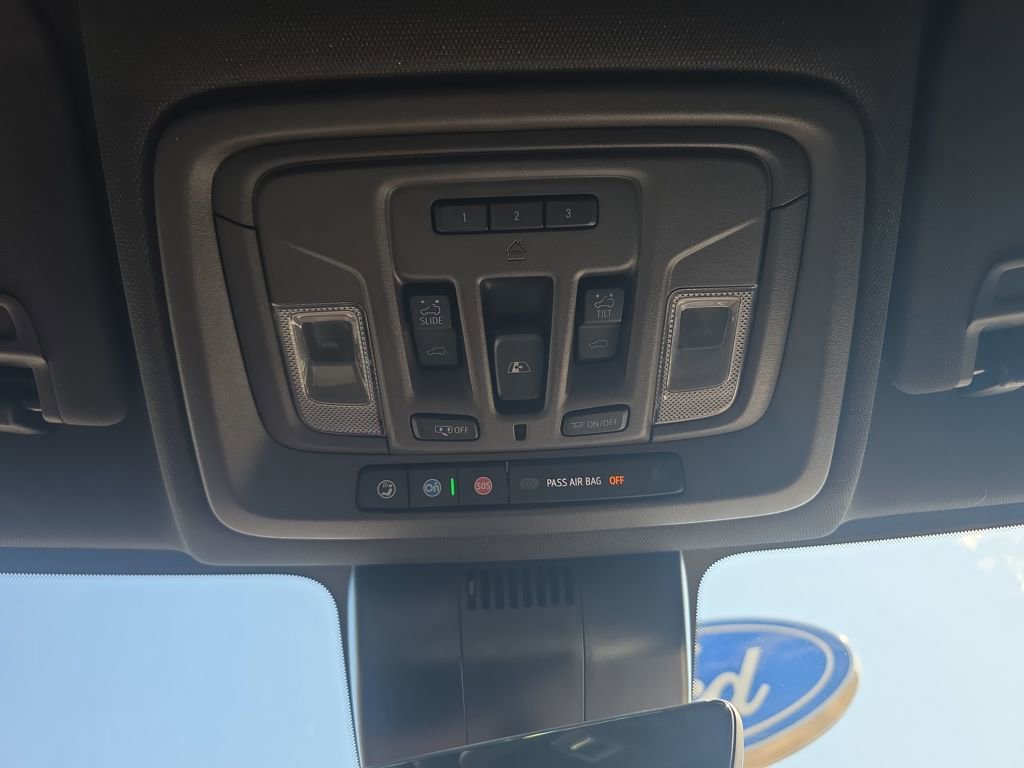 Used 2024 GMC Sierra 2500 Denali w/ Denali Reserve Package image 43