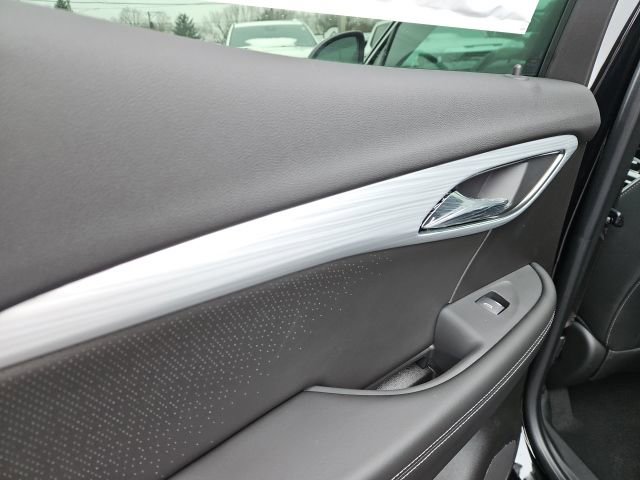 New 2026 Buick Envision Avenir image 17