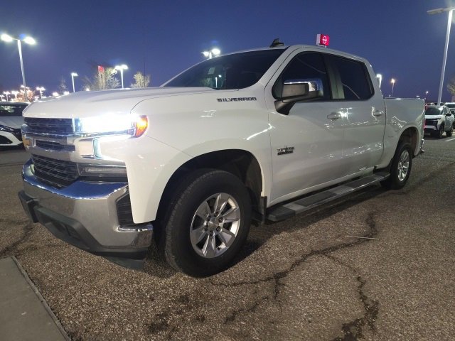 Used 2019 Chevrolet Silverado 1500 LT w/ Texas Edition image 3
