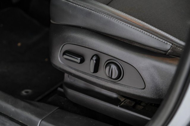 Used 2020 Buick Encore GX Select image 30