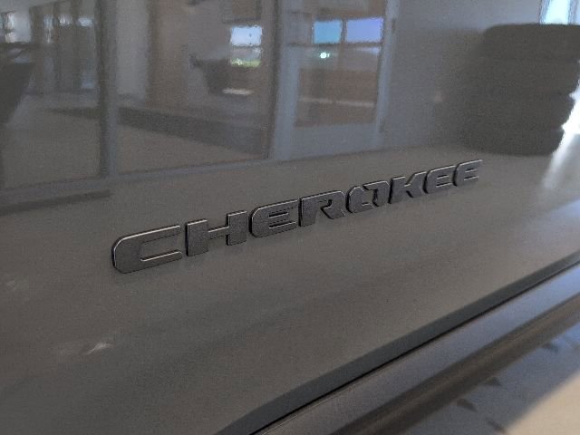 New 2026 Jeep Cherokee Laredo AWD/4WD image 10