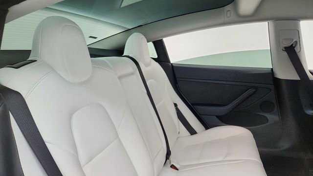 Used 2023 Tesla Model 3 Performance image 26