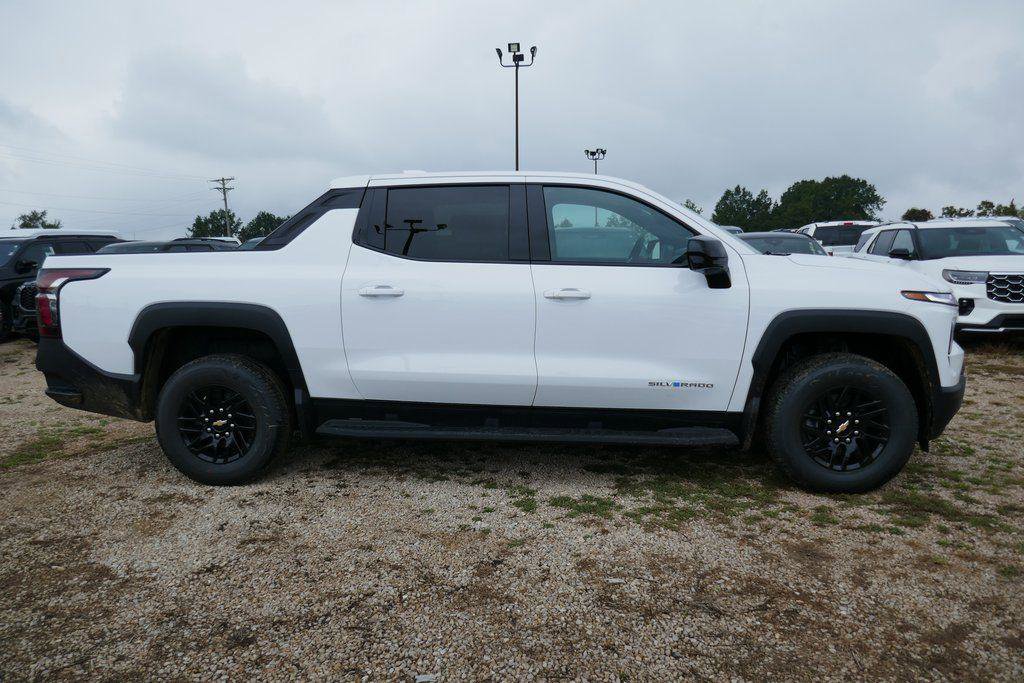 New 2026 Chevrolet Silverado EV LT image 2