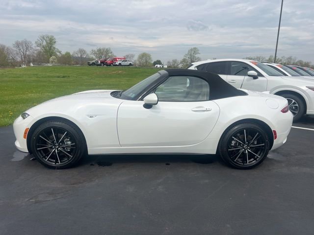 New 2026 MAZDA MX-5 Miata Grand Touring w/ Weather Package RWD image 4