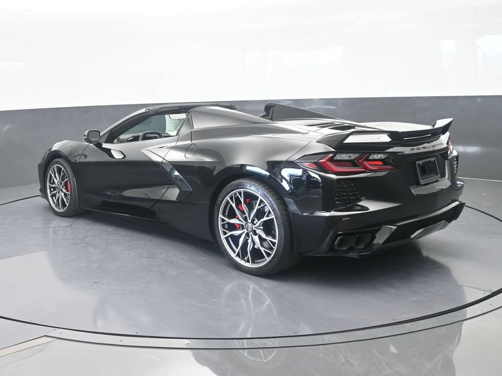 Used 2024 Chevrolet Corvette Stingray Preferred Conv w/ Z51 Performance Package RWD image 4