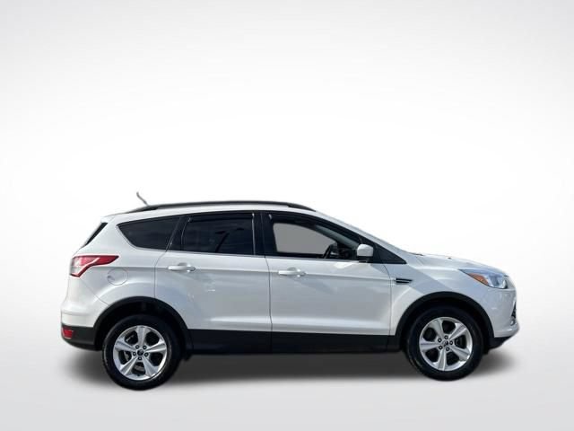 Used 2016 Ford Escape SE w/ SE Leather Comfort Package AWD/4WD image 17