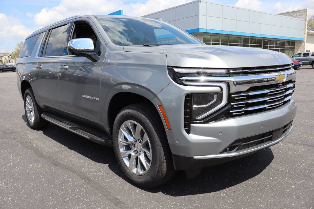 New 2026 Chevrolet Suburban Premier AWD/4WD image 2