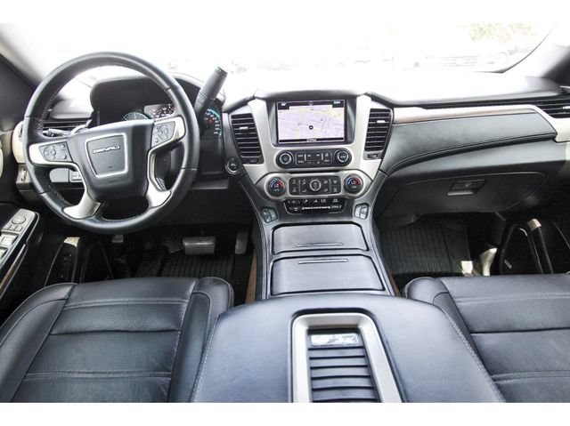 Used 2018 GMC Yukon Denali w/ Denali Ultimate Package RWD image 8