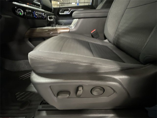 Used 2024 Chevrolet Silverado 1500 LT Trail Boss w/ Convenience Package II image 18