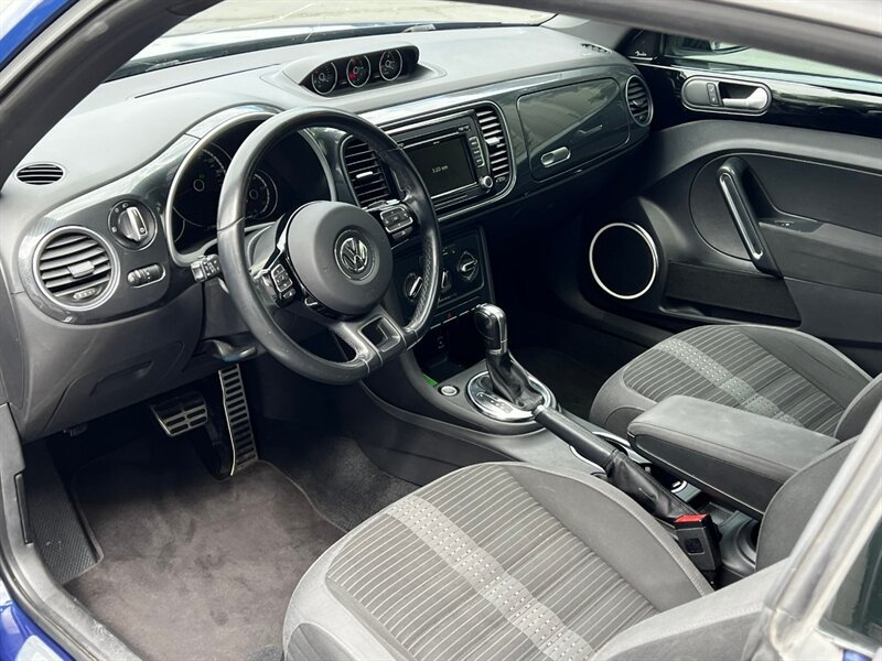 Used 2014 Volkswagen Beetle R-Line FWD image 17