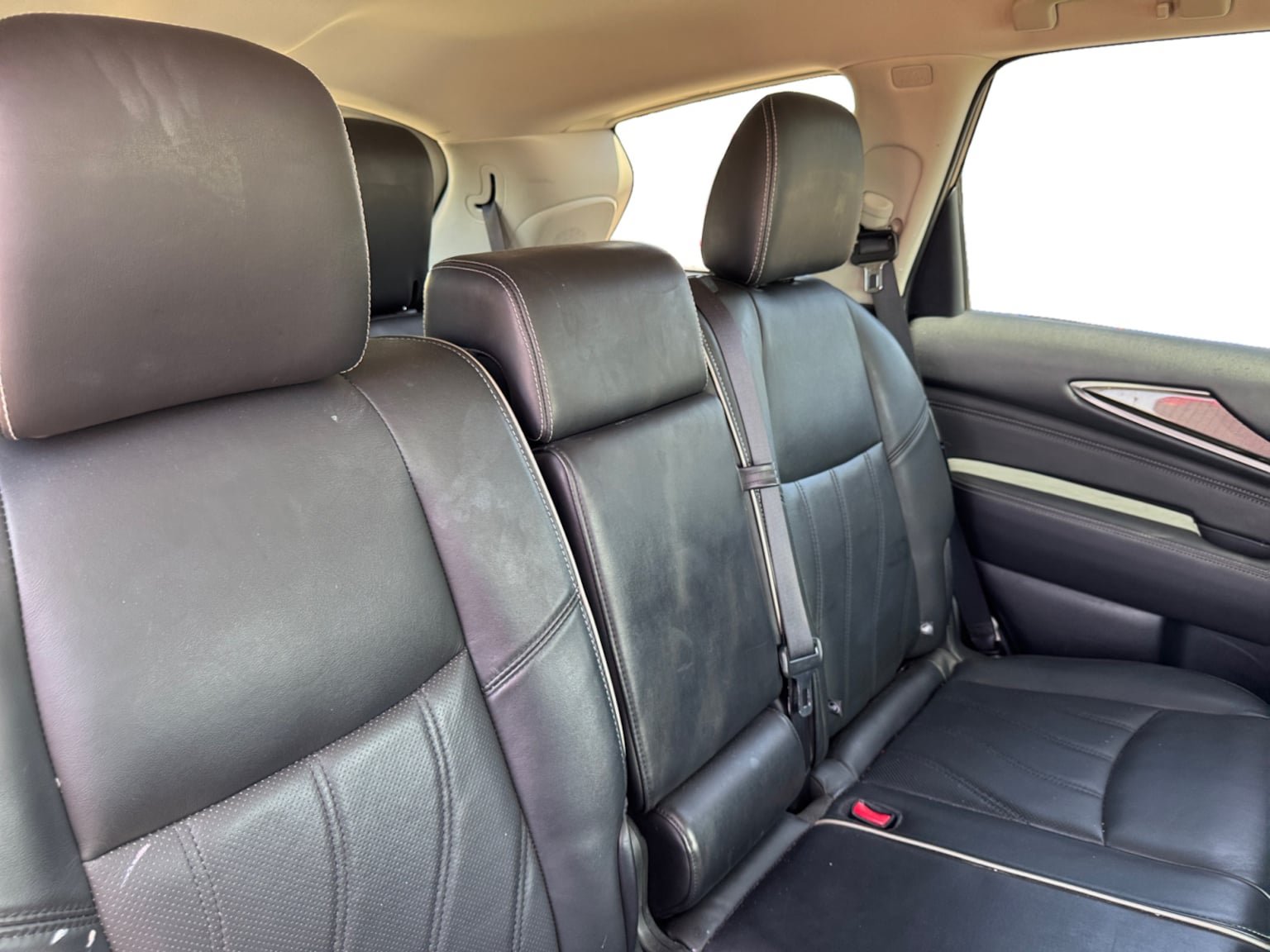 Used 2018 INFINITI QX60 FWD w/ Premium Package image 18