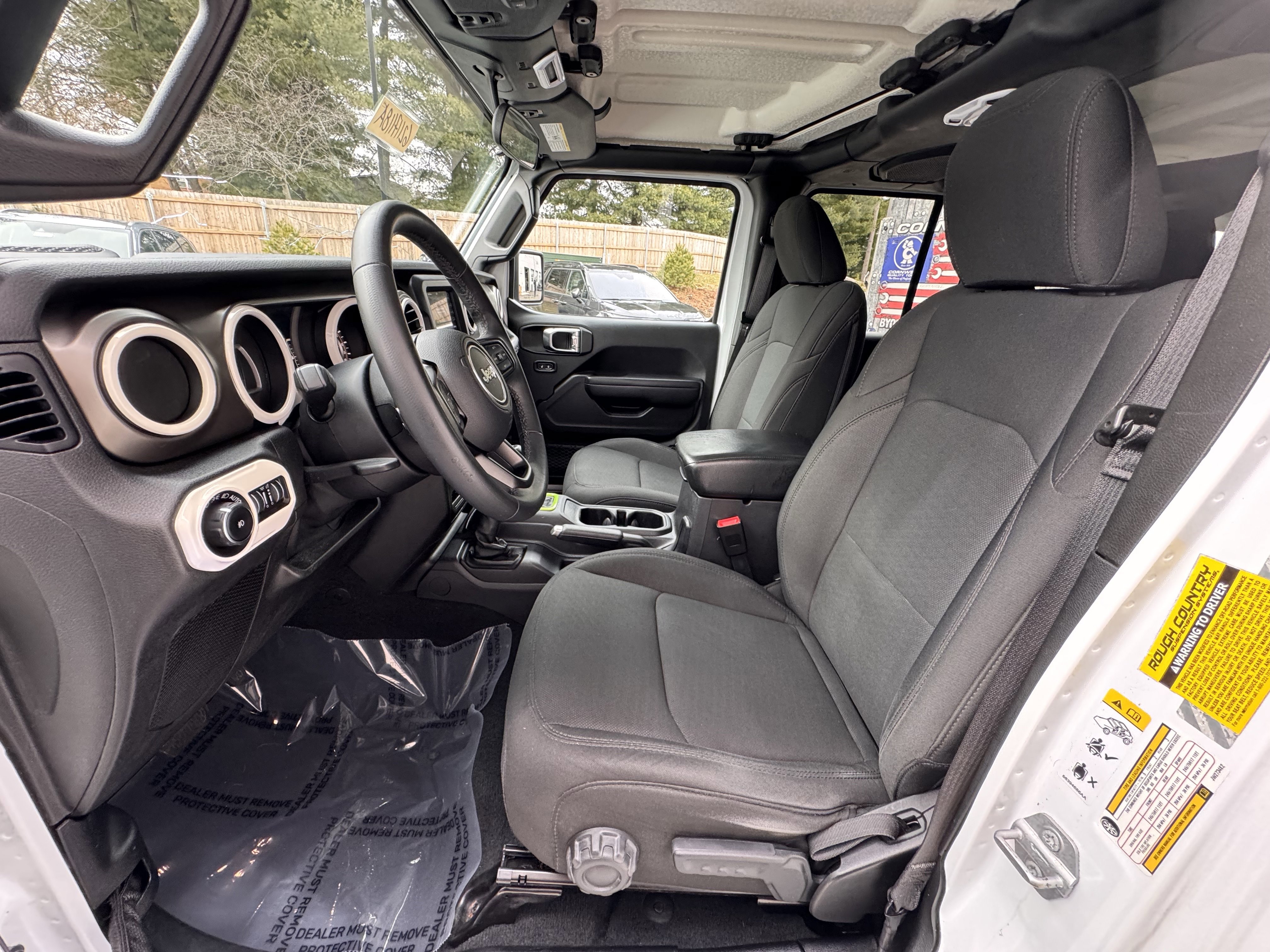 Used 2018 Jeep Wrangler Unlimited Sport S image 17