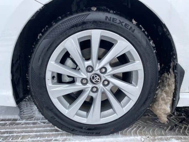 Used 2023 Toyota Camry SE image 20