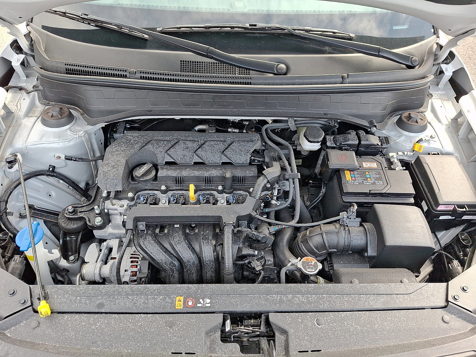 Used 2025 Hyundai Venue SEL image 28