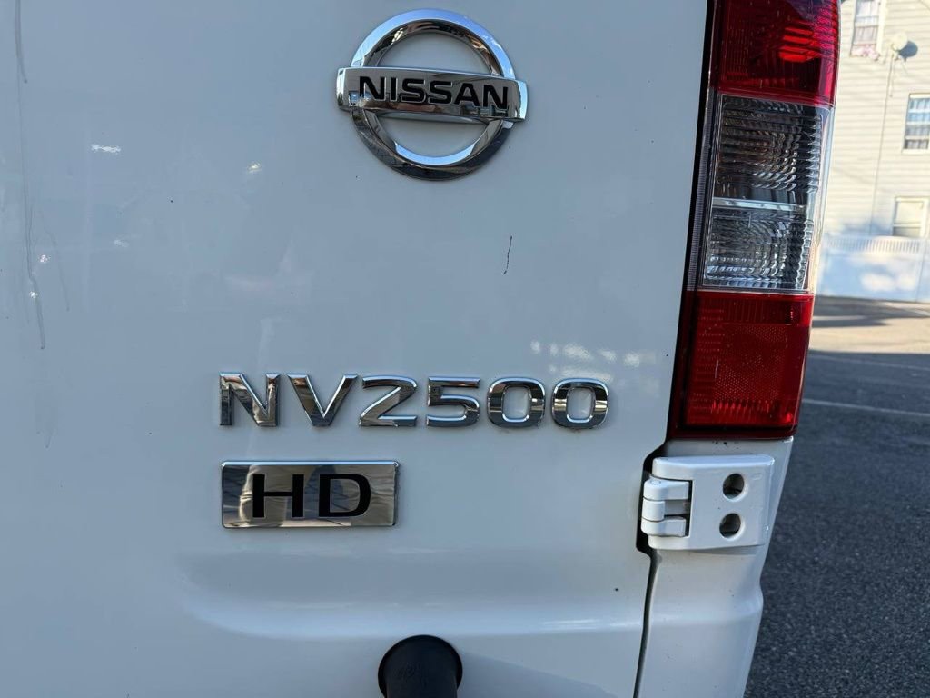 Used 2014 Nissan NV 2500 S image 7