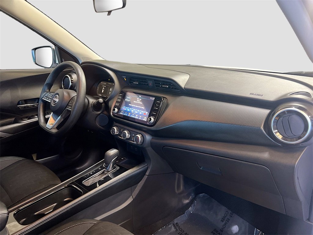 Used 2024 Nissan Kicks SV image 25