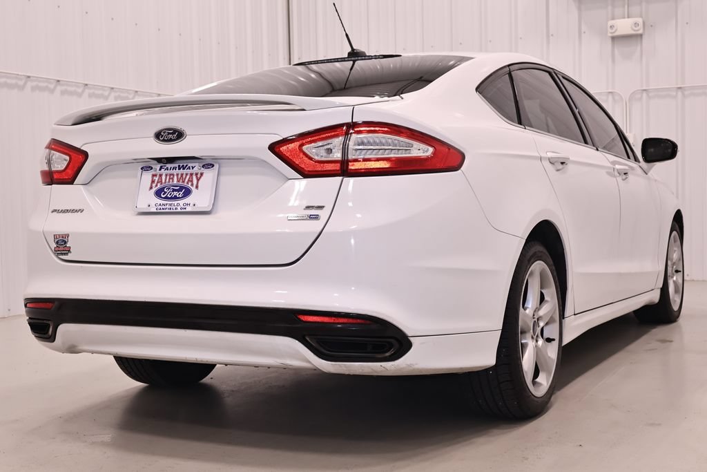 Used 2016 Ford Fusion SE w/ Equipment Group 201A AWD/4WD image 9