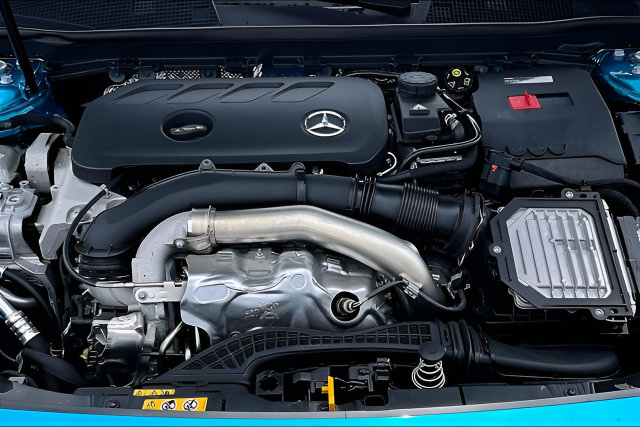 Certified 2025 Mercedes-Benz CLA 250 image 27