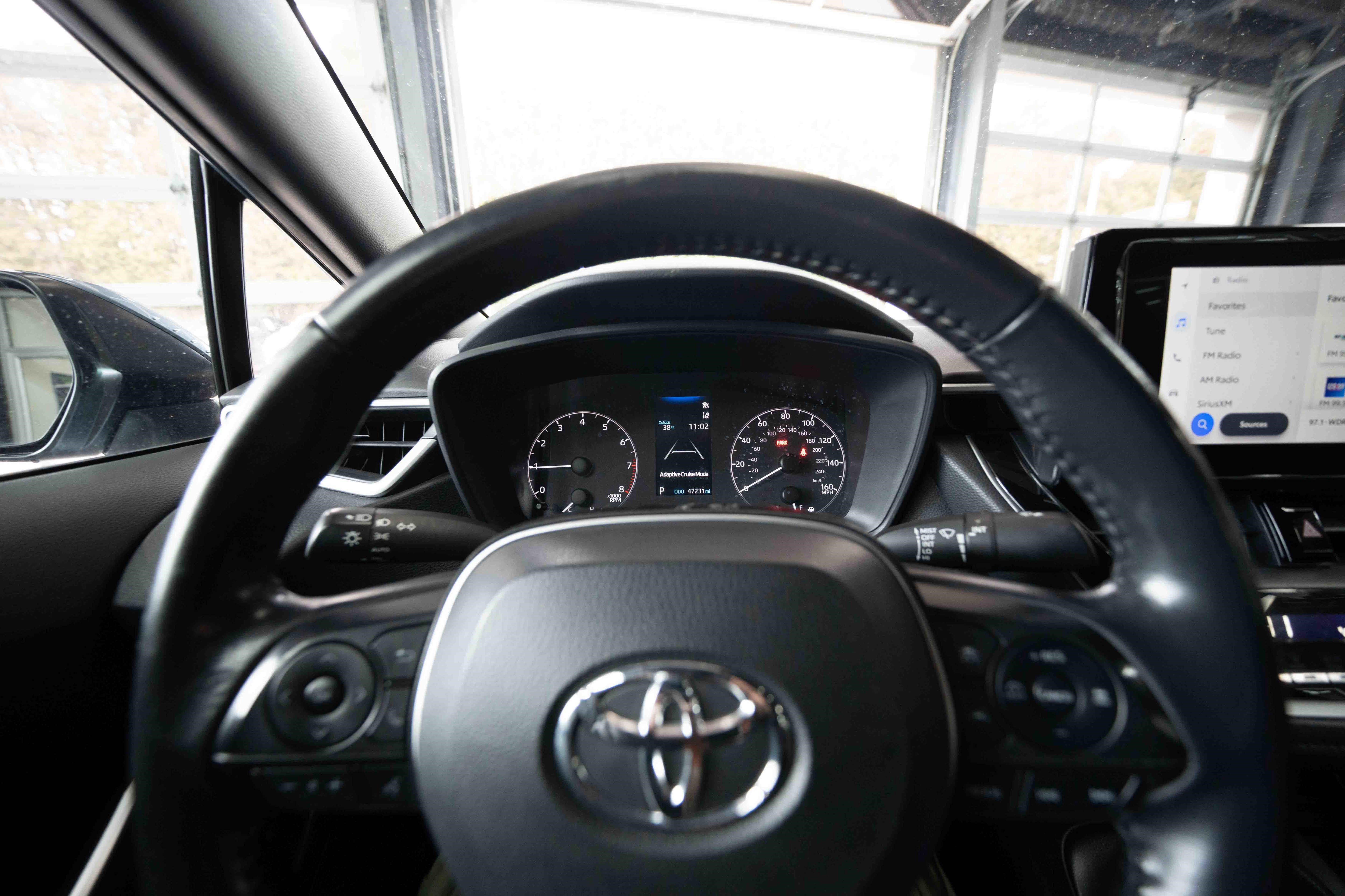 Used 2023 Toyota Corolla SE image 15