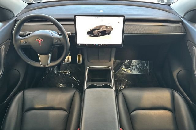 Used 2022 Tesla Model Y Performance image 15