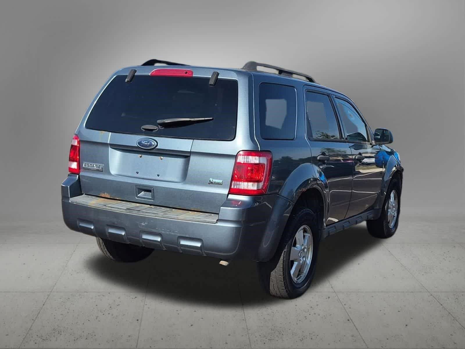 Used 2011 Ford Escape XLT FWD image 6