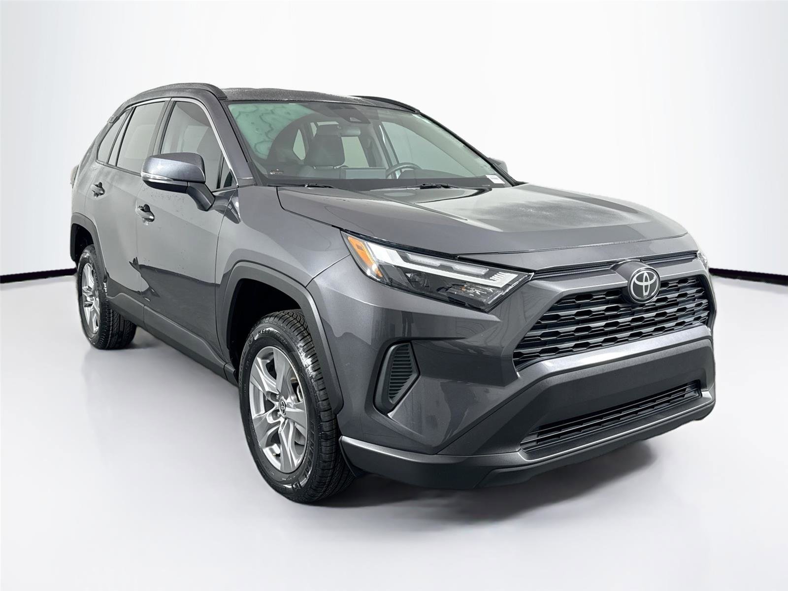 Certified 2022 Toyota RAV4 XLE image 4