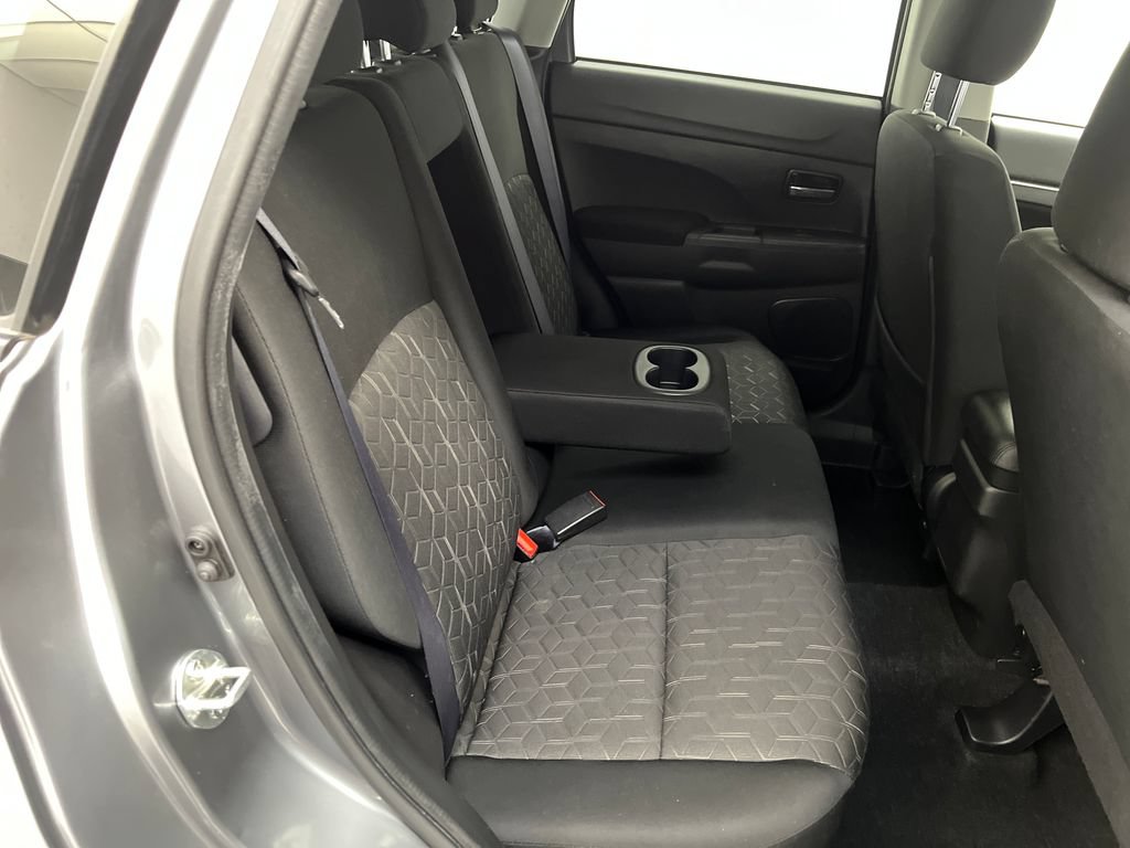Used 2024 Mitsubishi Outlander Sport ES AWD/4WD image 23