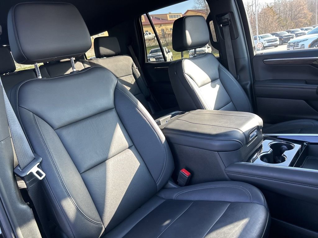 Used 2025 Chevrolet Tahoe Z71 image 39