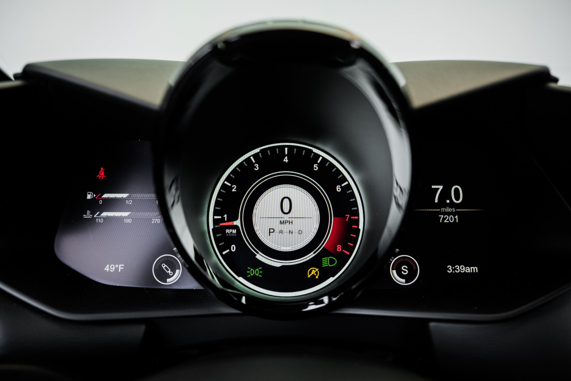Used 2020 Aston Martin V8 Vantage Coupe RWD image 6