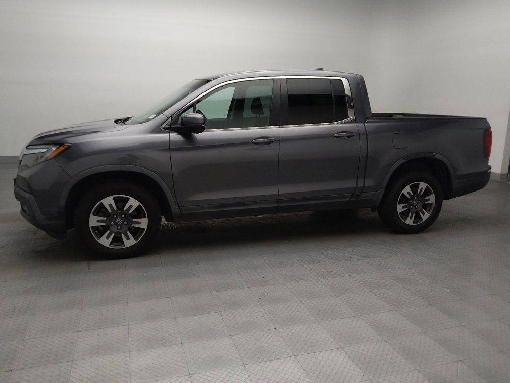 Used 2017 Honda Ridgeline RTL-T image 2