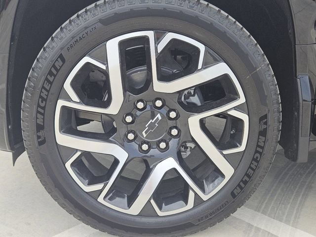 New 2024 Chevrolet Silverado EV RST AWD/4WD image 9