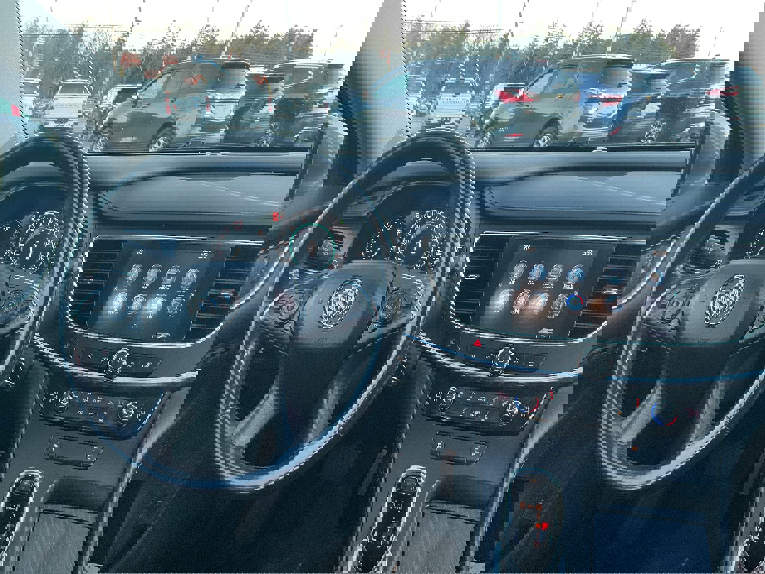 Used 2018 Buick LaCrosse Essence image 5