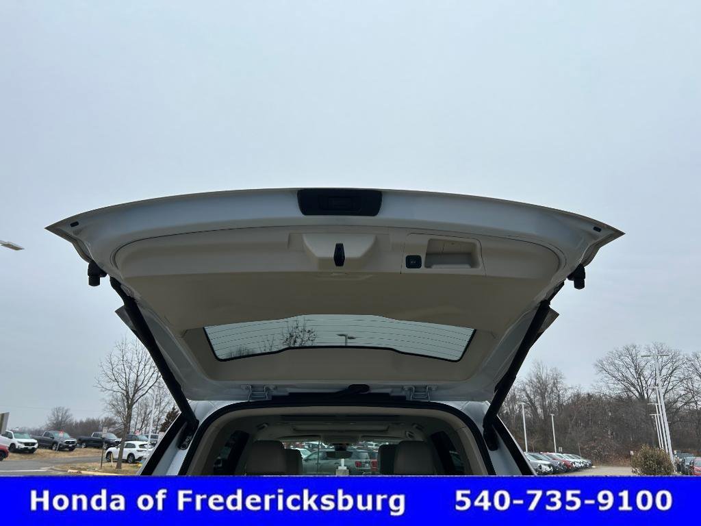 Used 2021 GMC Acadia Denali w/ Denali Ultimate Package image 18