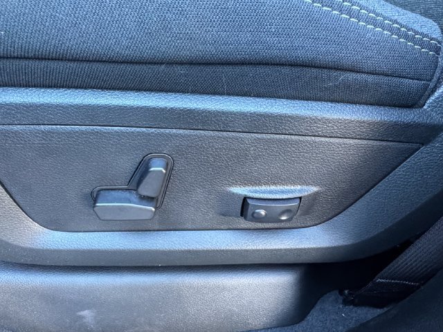 New 2027 RAM 3500 Big Horn AWD/4WD image 26