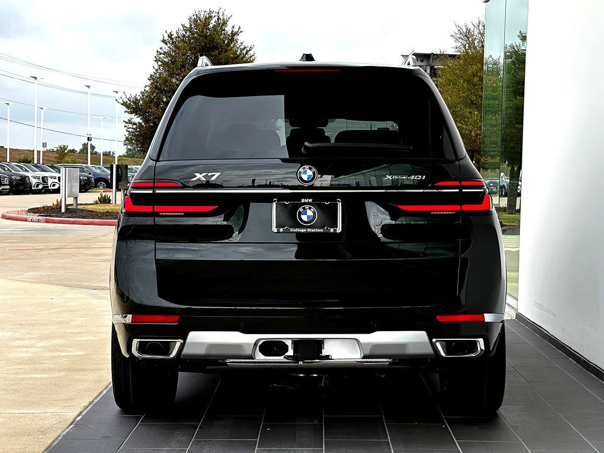 New 2026 BMW X7 xDrive40i image 6