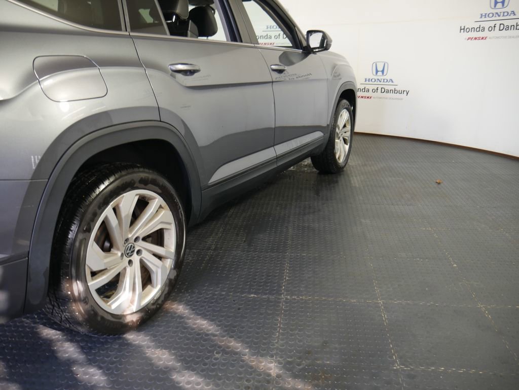 Used 2021 Volkswagen Atlas SE w/ Panoramic Sunroof Package image 4