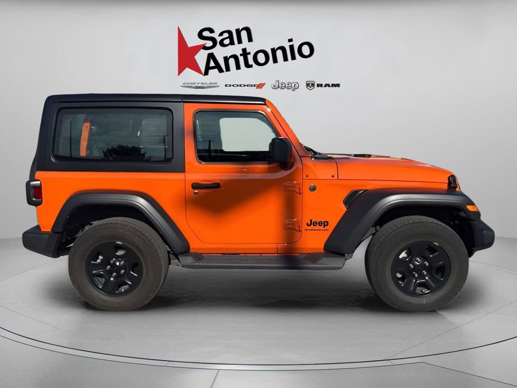 Certified 2025 Jeep Wrangler Sport AWD/4WD image 13