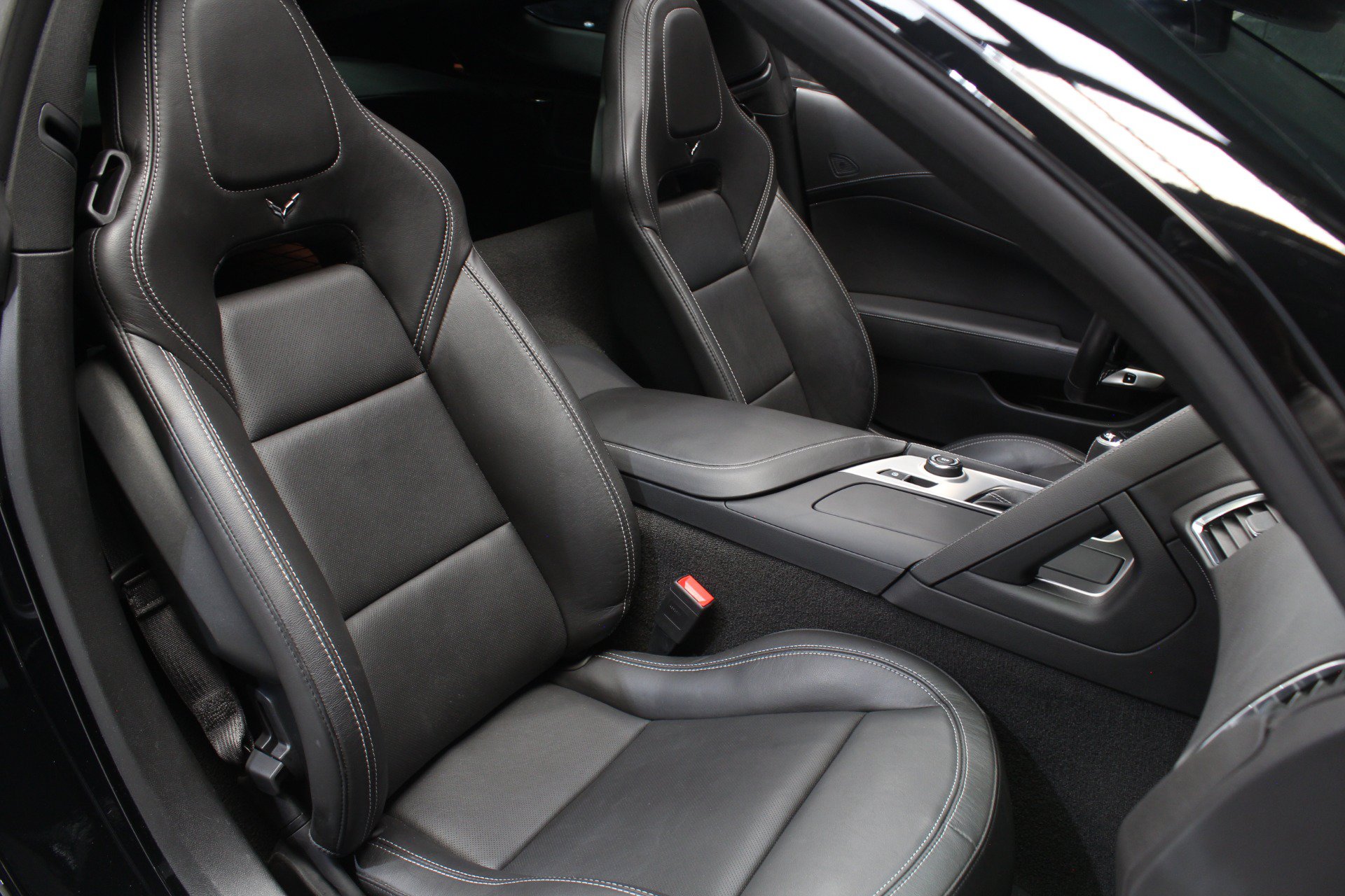 Used 2019 Chevrolet Corvette Grand Sport RWD image 53