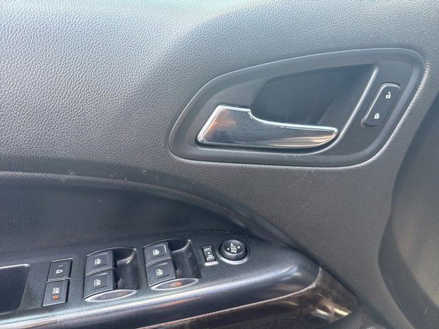 Used 2016 GMC Canyon SLE w/ SLE Convenience Package image 12