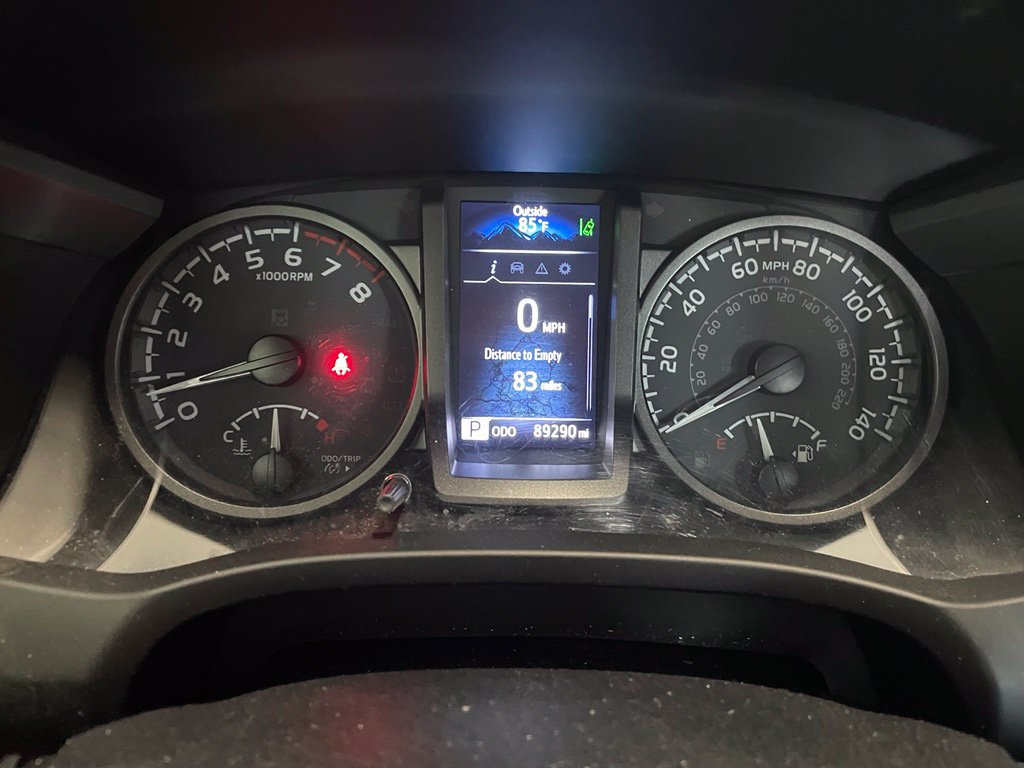 Used 2021 Toyota Tacoma TRD Sport w/ Technology Package RWD image 7