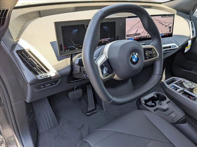 New 2026 BMW iX xDrive45 image 3