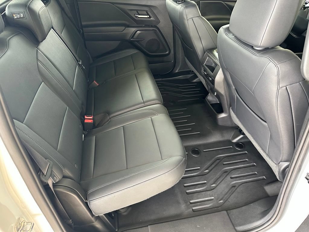 Used 2024 Chevrolet Silverado EV W/T AWD/4WD image 32