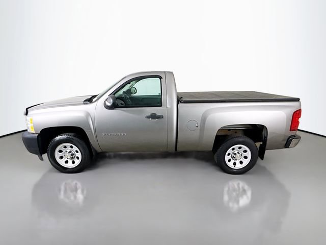 Used 2013 Chevrolet Silverado 1500 W/T RWD image 4