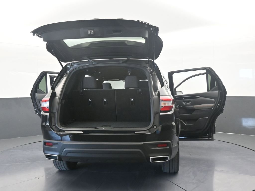 Used 2023 Honda Pilot Sport image 76