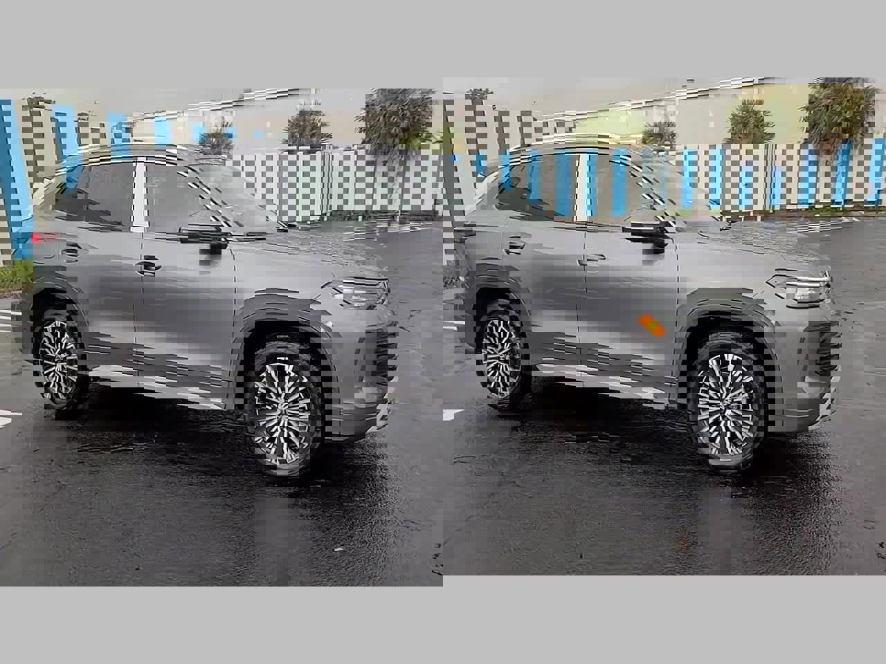 New 2025 Volkswagen Tiguan S image 25