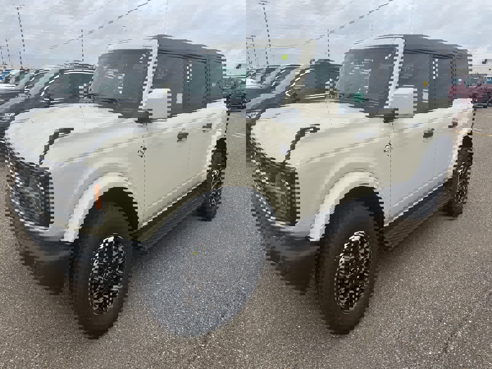 New 2026 Ford Bronco Outer Banks image 21