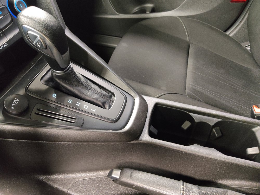 Used 2018 Ford Focus SE image 26